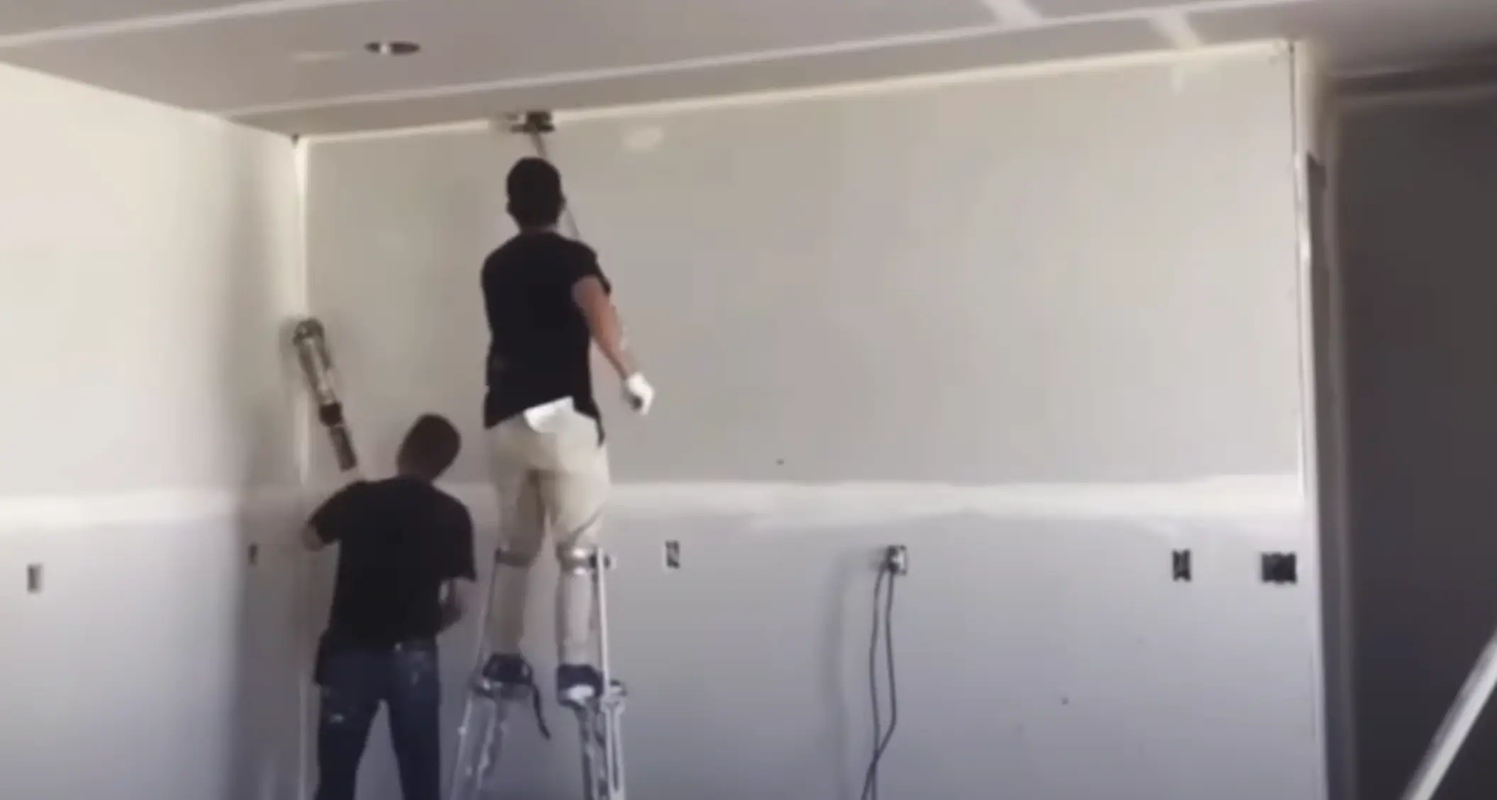 Mudding the house